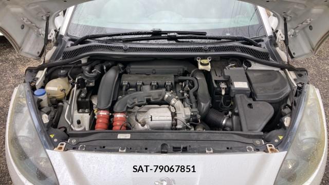 Peugeot RCZ 2013-06 8282399-7