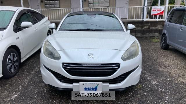 Peugeot RCZ 2013-06 8282399-9