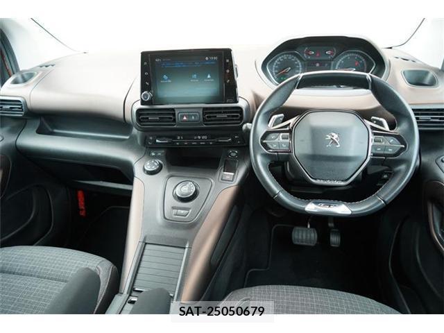 Peugeot Rifter 2021-11 8278110-6