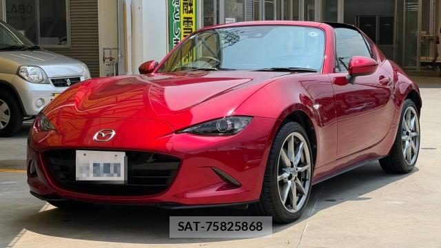 Mazda ROADSTER 2022-04 8282033-0