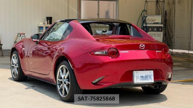 Mazda ROADSTER 2022-04 8282033-12
