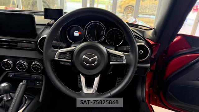 Mazda ROADSTER 2022-04 8282033-14