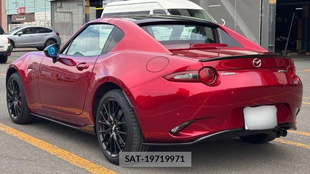 Mazda ROADSTER 2023-04 8282365-12