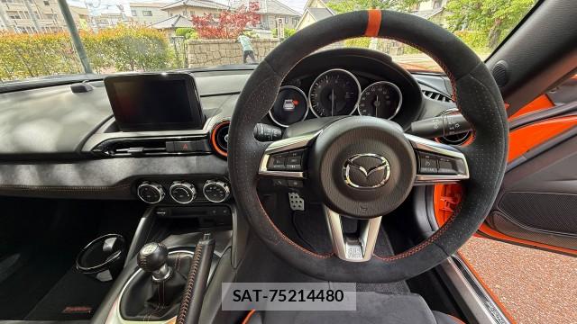 Mazda ROADSTER 2019-09 8282372-12