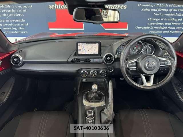 Mazda ROADSTER 2019-12 8282581-3