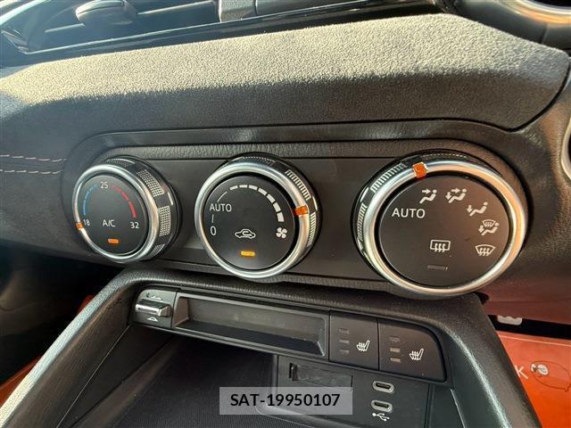 Mazda ROADSTER 2024-09 8284446-15