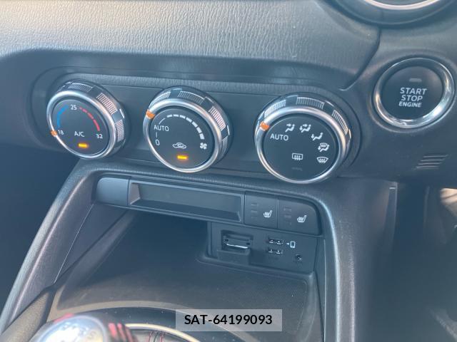 Mazda ROADSTER 2018-11 8277769-6