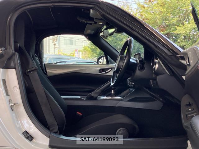 Mazda ROADSTER 2018-11 8277769-8