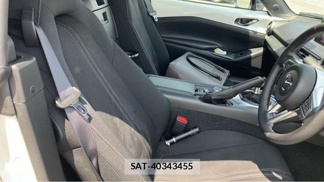 Mazda ROADSTER 2026-03 8281108-5
