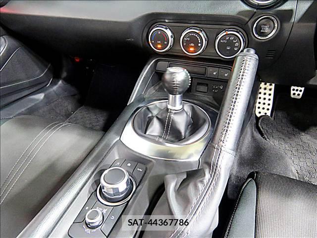 Mazda ROADSTER 2020-12 8281228-17