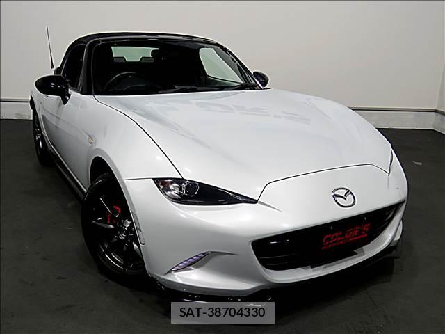 Mazda ROADSTER 2015-07 8281229-1