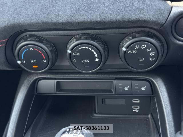 Mazda ROADSTER 2026-04 8283266-6