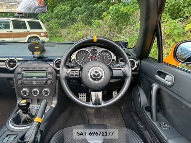 Mazda ROADSTER 2009-02 8284039-13