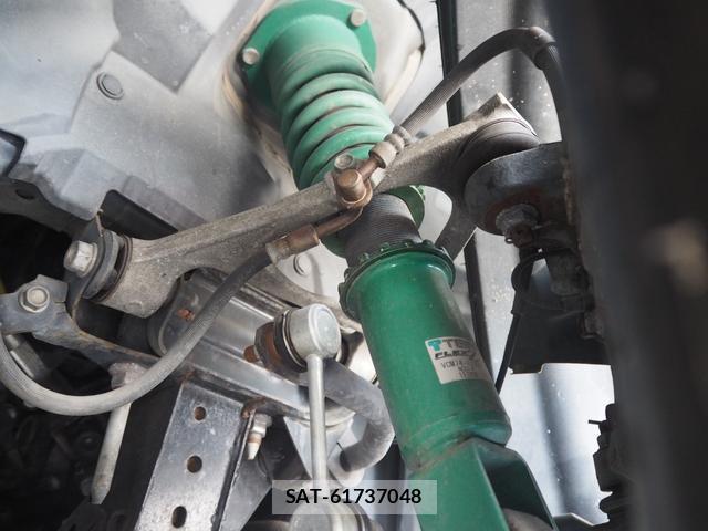 Mazda ROADSTER 2014-09 8284161-2