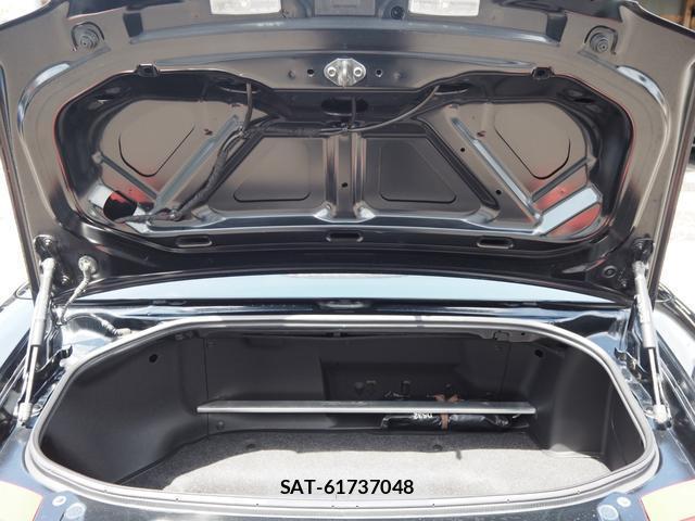 Mazda ROADSTER 2014-09 8284161-9
