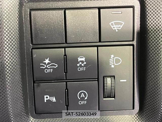 Daihatsu ROCKY 2022-05 8278010-4