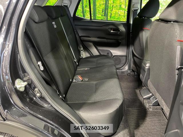 Daihatsu ROCKY 2022-05 8278010-8