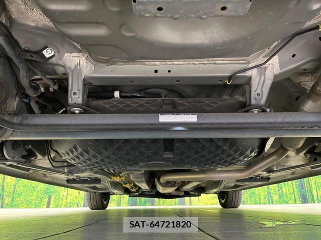Toyota ROOMY 2021-04 8276772-18