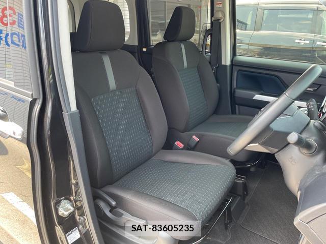Toyota ROOMY 2021-08 8277307-7