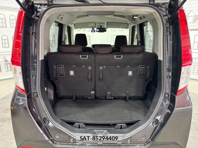 Toyota ROOMY 2021-09 8277324-18