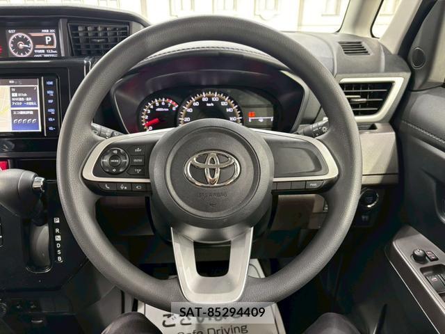 Toyota ROOMY 2021-09 8277324-2