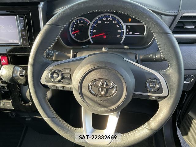 Toyota ROOMY 2023-09 8277568-11