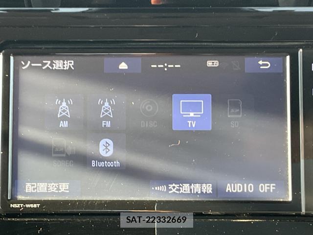 Toyota ROOMY 2023-09 8277568-4