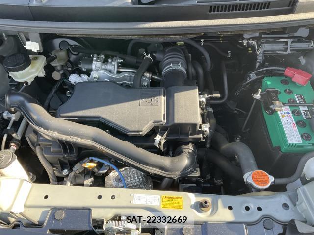 Toyota ROOMY 2023-09 8277568-7