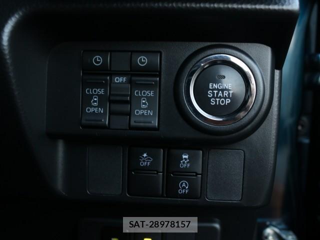 Toyota ROOMY 2022-06 8277586-16