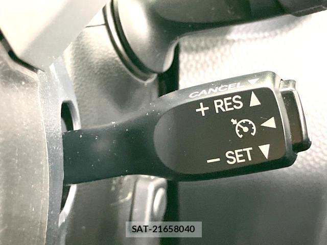 Toyota ROOMY 2018-10 8277663-5
