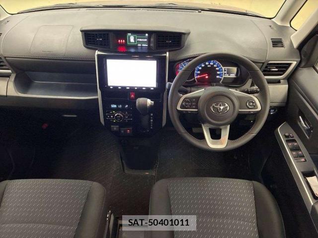 Toyota ROOMY 2021-07 8277889-2
