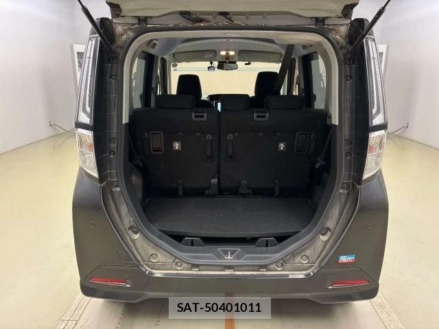 Toyota ROOMY 2021-07 8277889-5