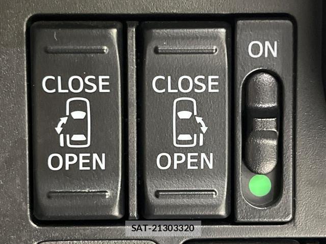 Toyota ROOMY 2020-04 8278074-4