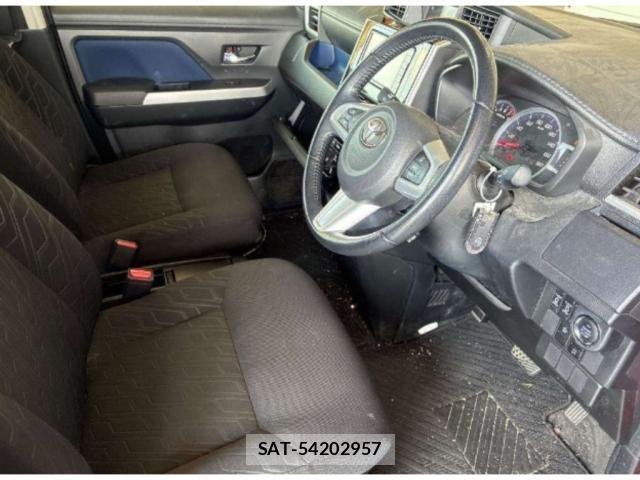Toyota ROOMY 2018-06 8278525-2
