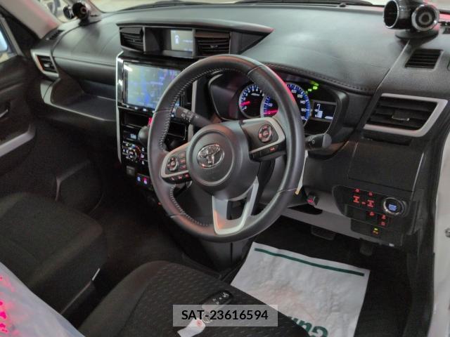 Toyota ROOMY 2021-07 8278531-2