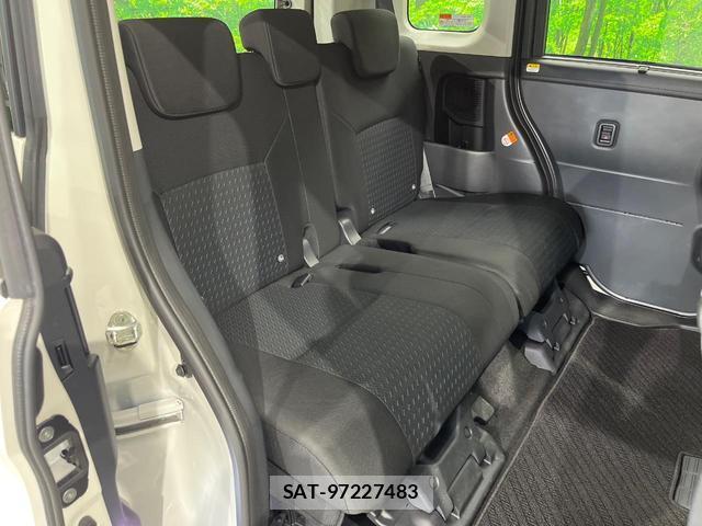 Toyota ROOMY 2023-04 8278799-8