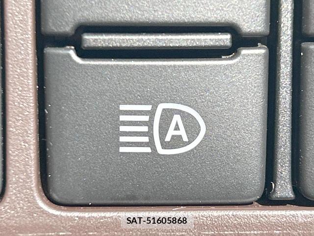 Toyota ROOMY 2019-06 8278817-10
