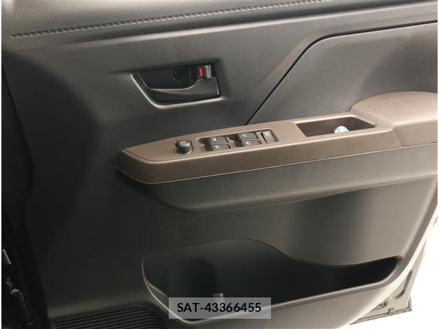 Toyota ROOMY 2024-03 8279067-5