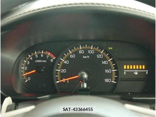 Toyota ROOMY 2024-03 8279067-8
