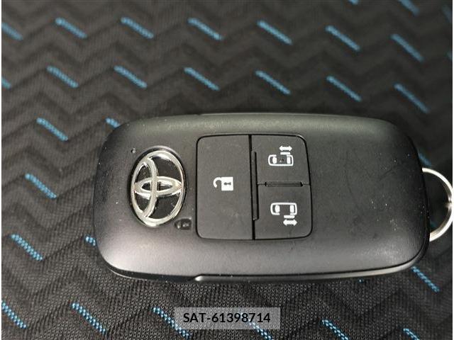 Toyota ROOMY 2022-11 8279077-16