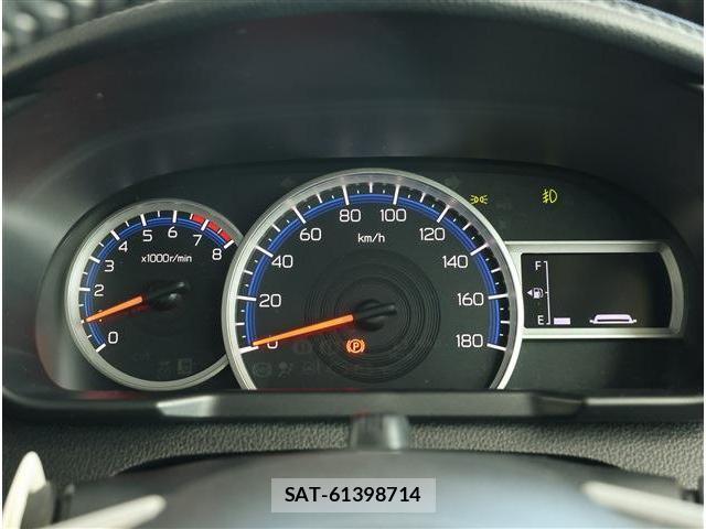 Toyota ROOMY 2022-11 8279077-7