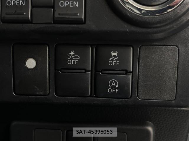 Toyota ROOMY 2021-04 8279274-6