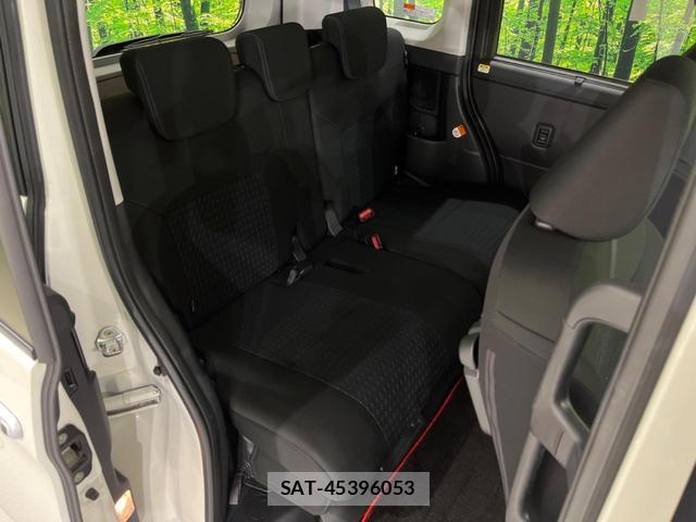 Toyota ROOMY 2021-04 8279274-8