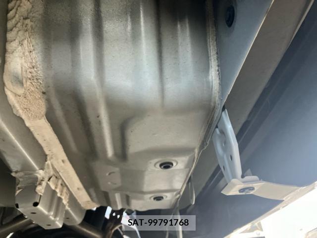 Toyota ROOMY 2019-12 8279943-6