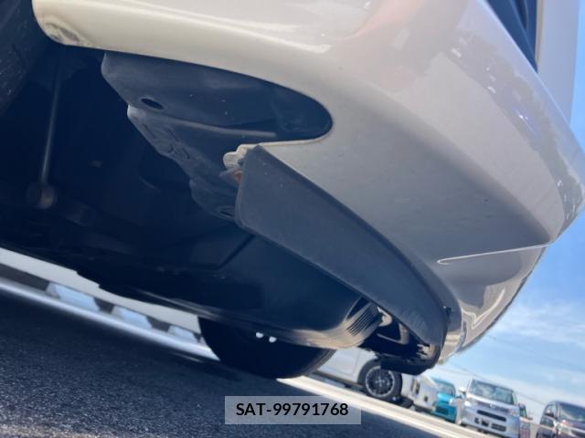 Toyota ROOMY 2019-12 8279943-9