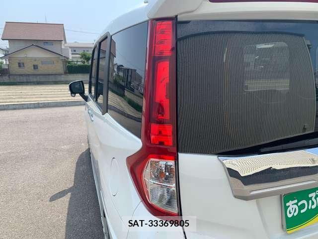 Toyota ROOMY 2017-07 8280159-15