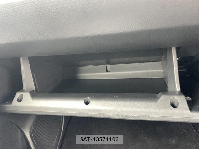 Toyota ROOMY 2023-03 8280304-14