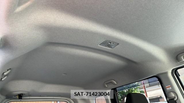 Toyota ROOMY 2021-07 8280510-15