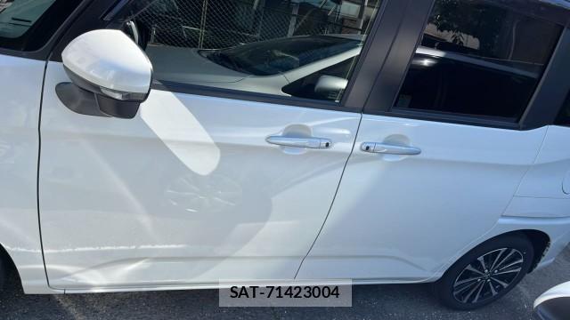 Toyota ROOMY 2021-07 8280510-3