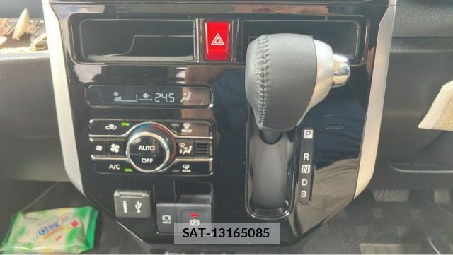 Toyota ROOMY 2025-08 8281874-14